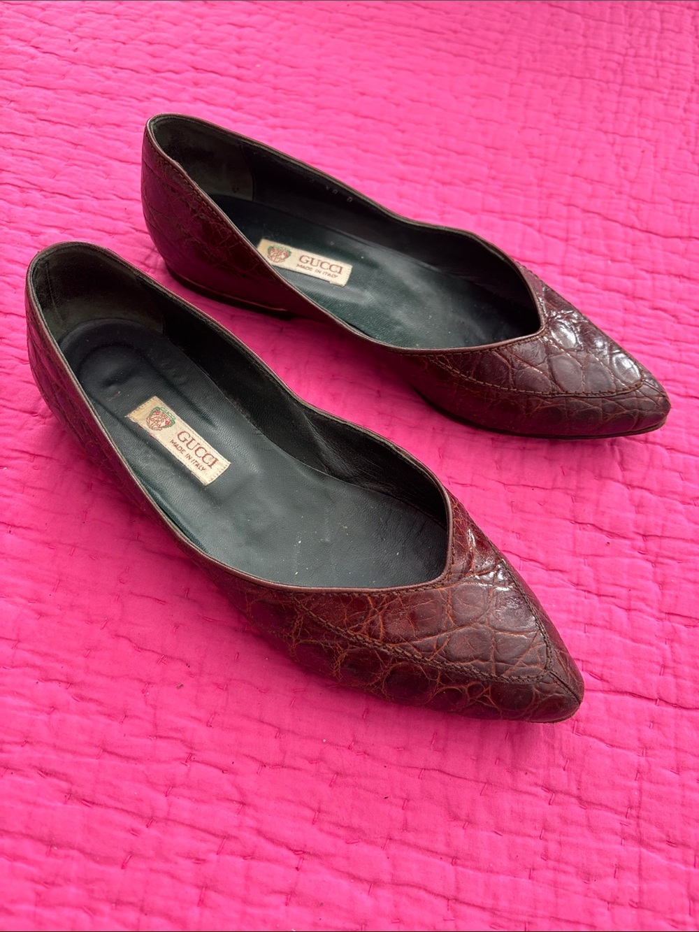 Gucci Brown Crocodile skin Pointed Flats, US8